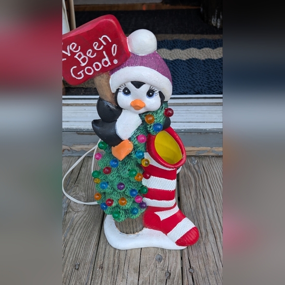 Penguin Light Up I've Been Good Ceramic Statue (EUC) - Picture 1 of 5
